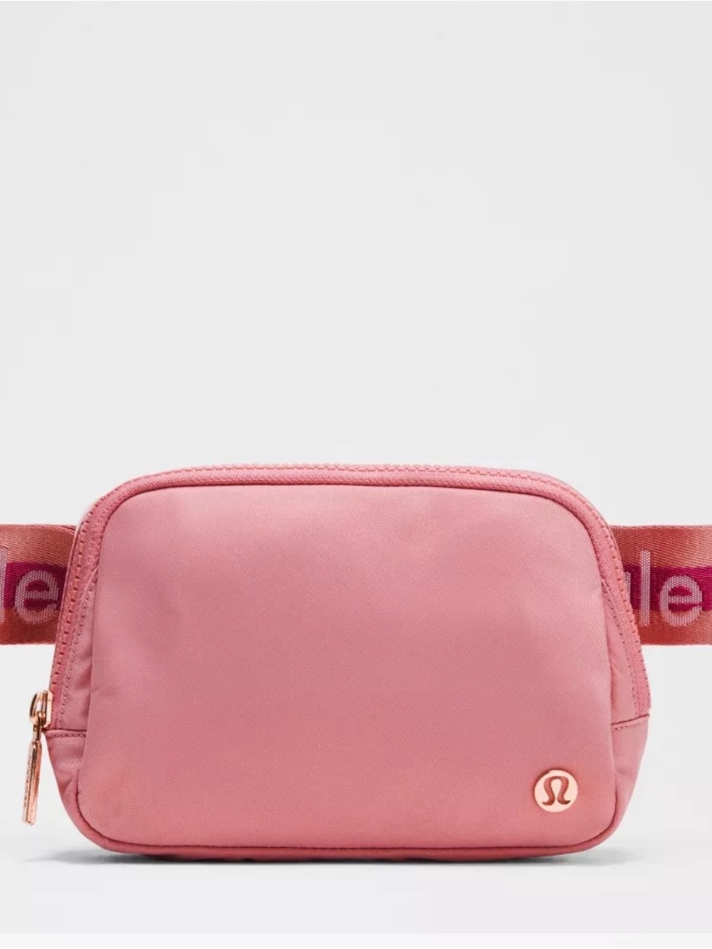 lululemon Everywhere Belt Bag 1L
Wordmark